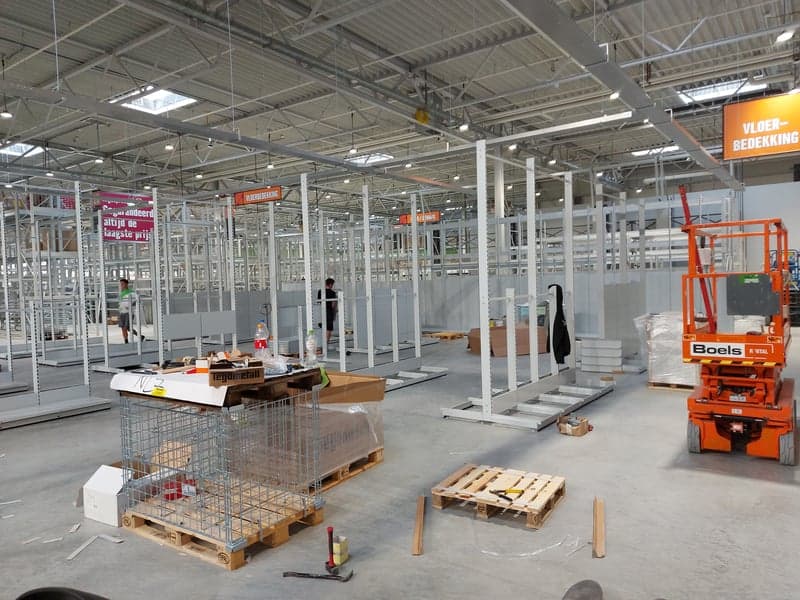 Magazzini e logistica